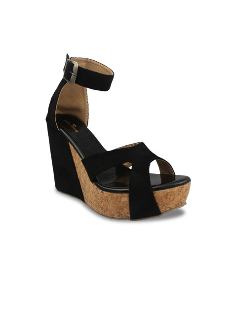 

pelle albero Women Black Solid Sandals