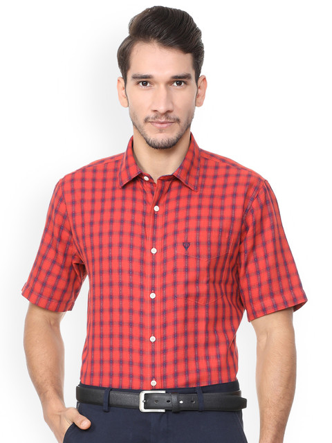

Allen Solly Men Red & Blue Slim Fit Checked Semiformal Shirt