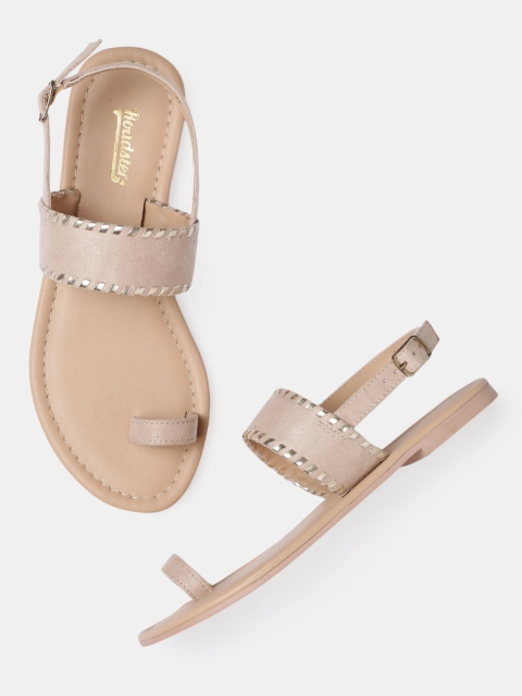 

Roadster Women Pink Solid One Toe Flats