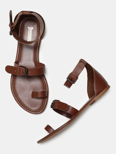 

Roadster Women Brown Solid One Toe Flats
