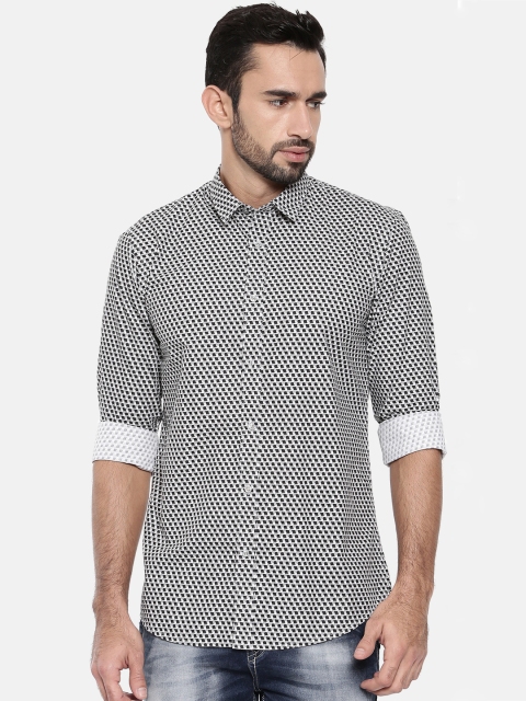 

Jack & Jones Men Black & White Slim Fit Printed Casual Shirt