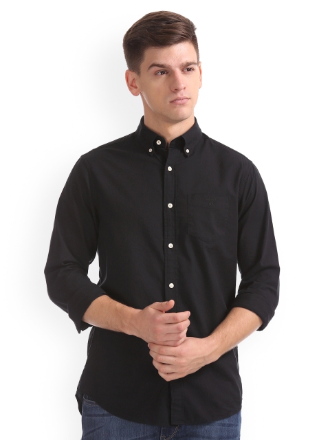 

GANT Men Black Regular Fit Solid Casual Shirt