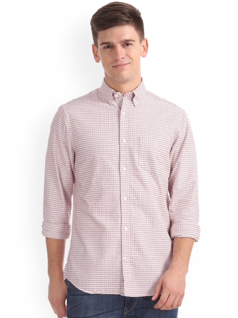 

GANT Men Red Regular Fit Checked Casual Shirt