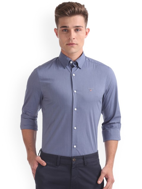 

GANT Men Blue Regular Fit Solid Casual Shirt