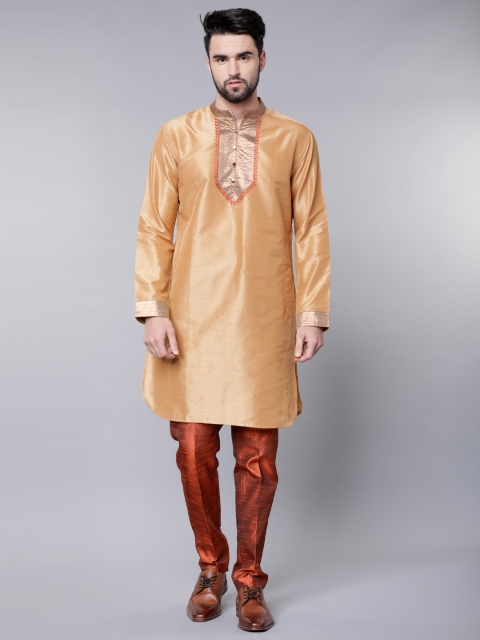 

Svanik Men Gold-Toned & Brown Solid Kurta with Churidar