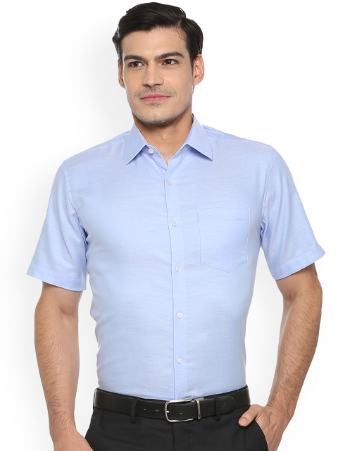 

Van Heusen Men Blue Regular Fit Solid Formal Shirt
