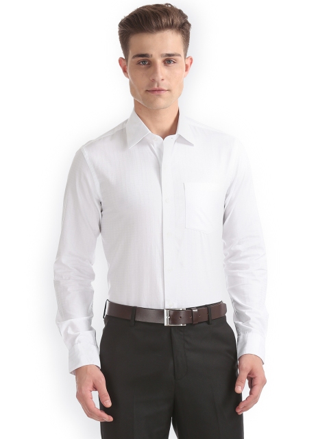 

Arrow Men White Slim Fit Self Design Casual Shirt