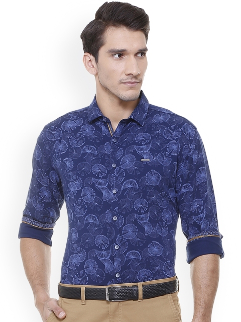 

V Dot Men Blue Slim Fit Printed Casual Shirt