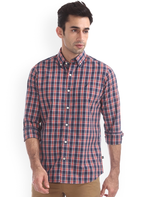 

Nautica Men Blue & Pink Regular Fit Checked Casual Shirt