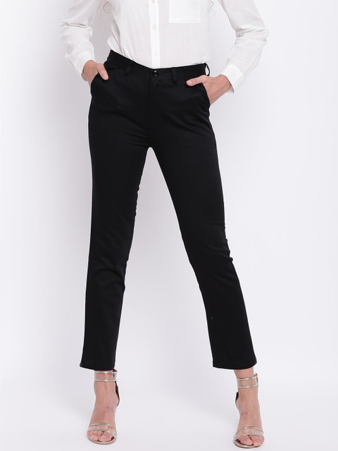 

Purple Feather Women Black Skinny Fit Solid Cropped Trousers