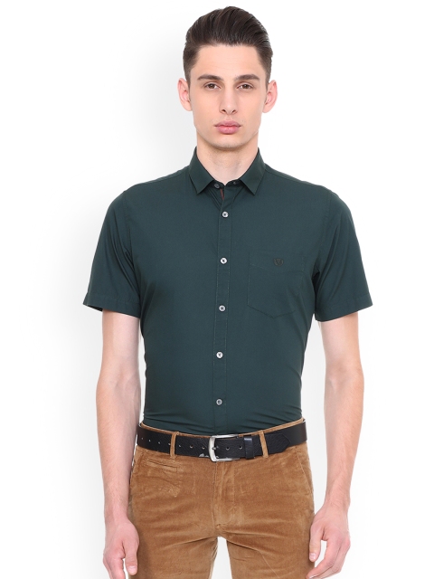 

Van Heusen Sport Men Green Slim Fit Solid Casual Shirt