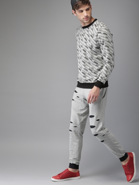 

HERE&NOW Men Grey & Black Printed Sweatshirt