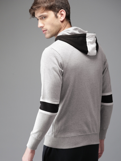 

HERE&NOW Men Grey Solid Hooded Sweatshirt