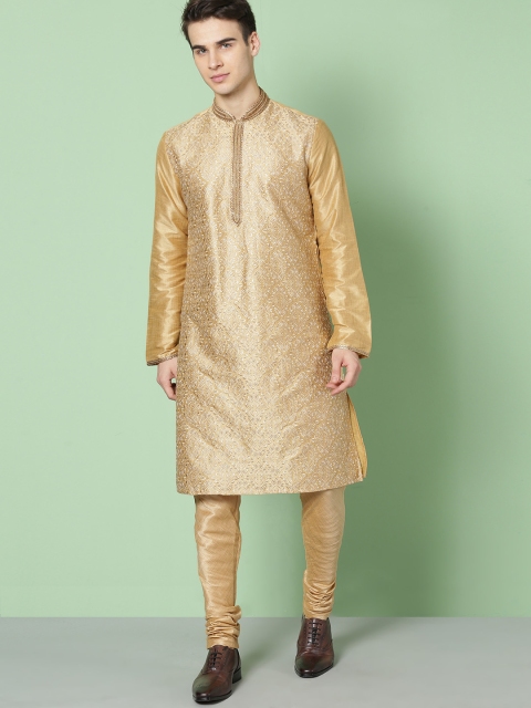

House of Pataudi Men Beige Self Design Kurta with Churidar