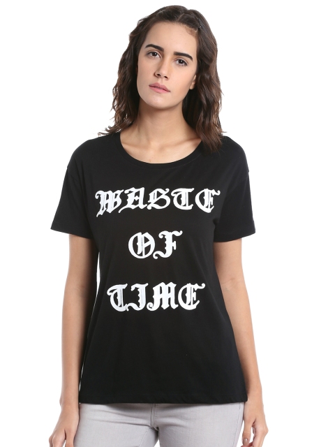 

Vero Moda Women Black White Printed Round Neck Pure Cotton T-shirt