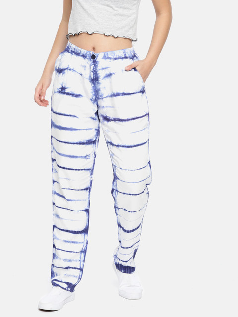 

Pepe Jeans Women White & Blue Regular Fit Printed Regular Trousers