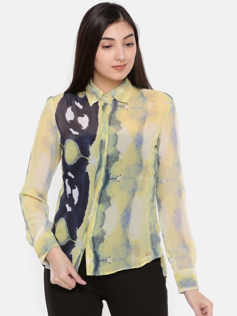 

Park Avenue Women Lime Green & Navy Blue Regular Fit Printed Casual Shirt