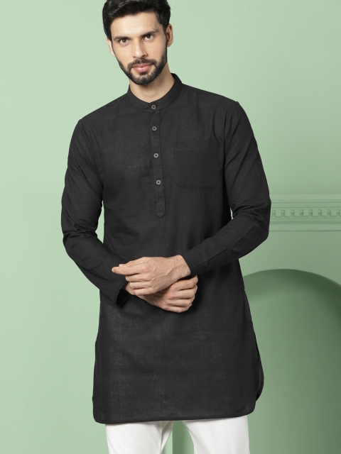 

House of Pataudi Men Black Solid Straight Kurta