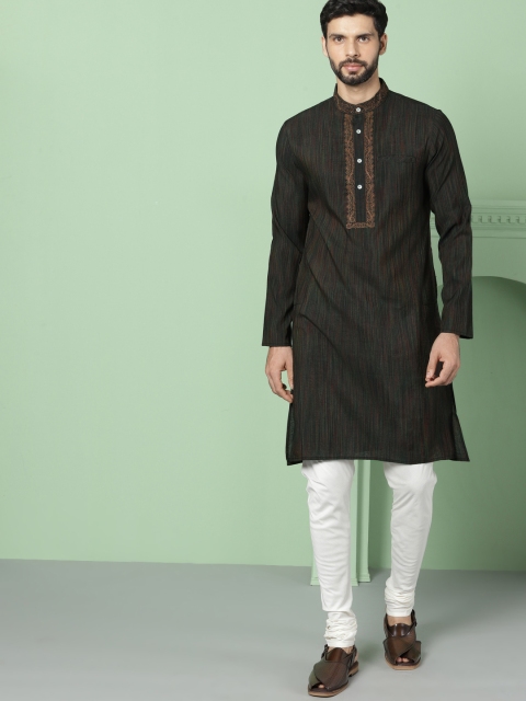 

House of Pataudi Men Black Striped Straight Kurta