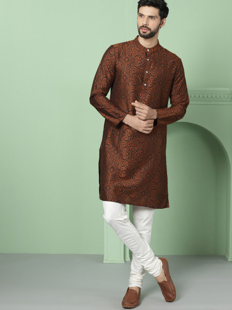 

House of Pataudi Men Brown & Black Printed Straight Kurta