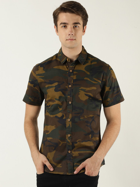

Blue Saint Men Olive Green Slim Fit Camouflage Print Casual Shirt