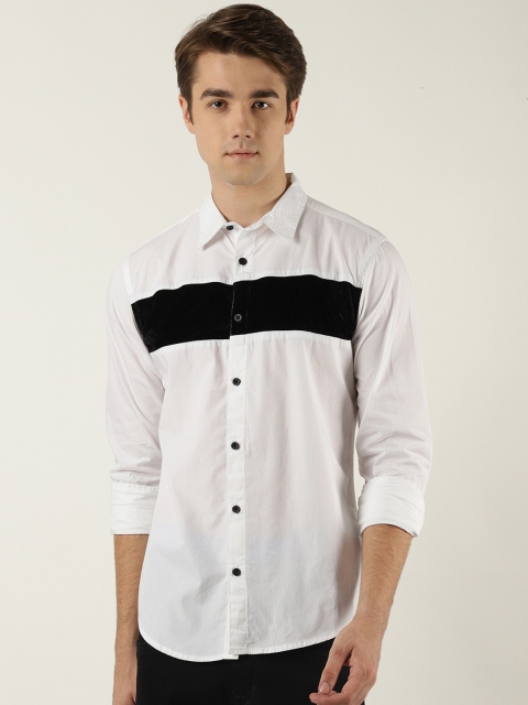 

Blue Saint Men White Slim Fit Colourblocked Casual Shirt
