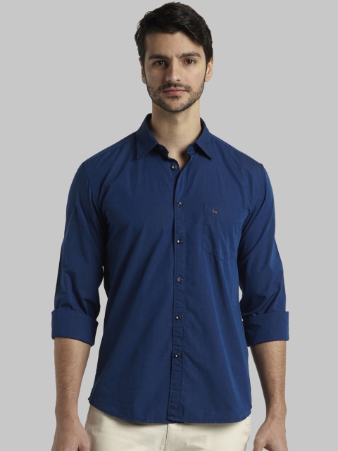 

Parx Men Blue Slim Fit Solid Casual Shirt