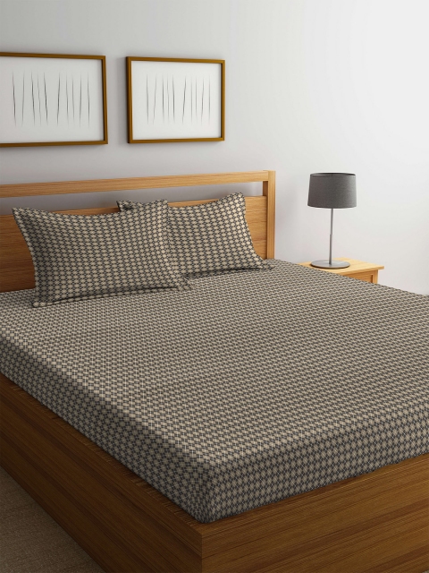

Portico New York Brown & Navy Blue Solid Flat 300 TC Cotton 1 King Bedsheet with 2 Pillow Covers