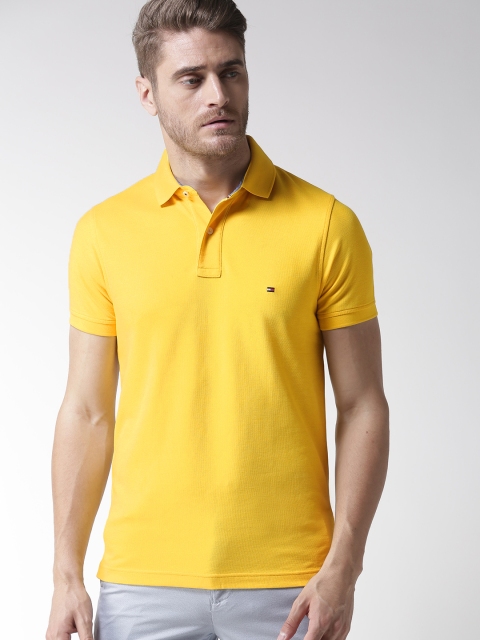 

Tommy Hilfiger Men Yellow Solid Polo Collar T-shirt