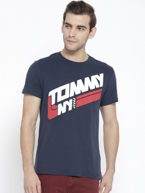 

Tommy Hilfiger Men Navy Blue Printed Round Neck T-shirt