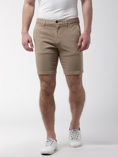 

Tommy Hilfiger Men Khaki Solid Denton Regular Fit Shorts