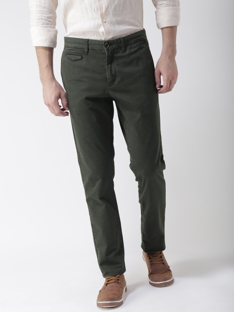 

Tommy Hilfiger Men Olive Green Denton Straight Fit Printed Chinos
