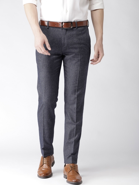 

Tommy Hilfiger Men Navy Blue Regular Fit Solid Formal Trousers