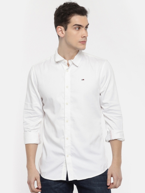 

Tommy Hilfiger Men White Regular Fit Solid Casual Shirt