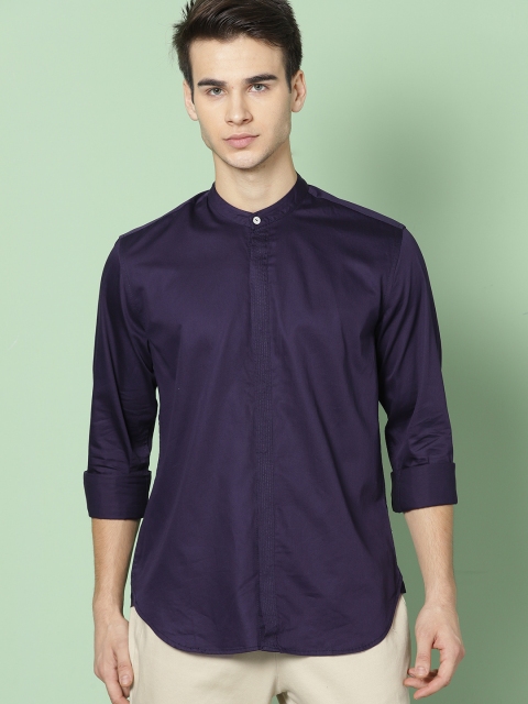 

House of Pataudi Men Purple Regular Fit Solid Party Shirt