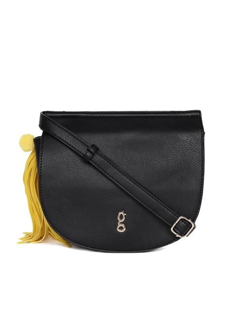 

Global Desi Black Solid Sling Bag