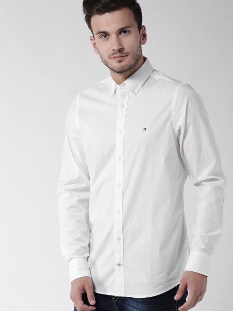 

Tommy Hilfiger Men Off-White Slim Fit Solid Casual Shirt