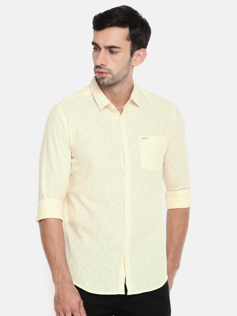 

The Indian Garage Co Men Yellow Slim Fit Solid Casual Shirt