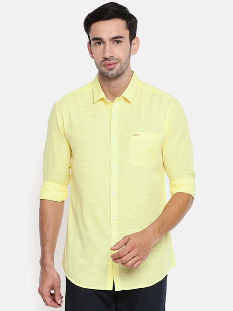 

The Indian Garage Co Men Yellow Regular Fit Textured Casual Shirt