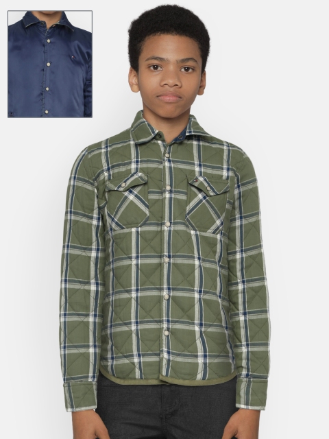 

Tommy Hilfiger Boys Green & Navy Blue Checked Reversible Checked Lightweight Jacket