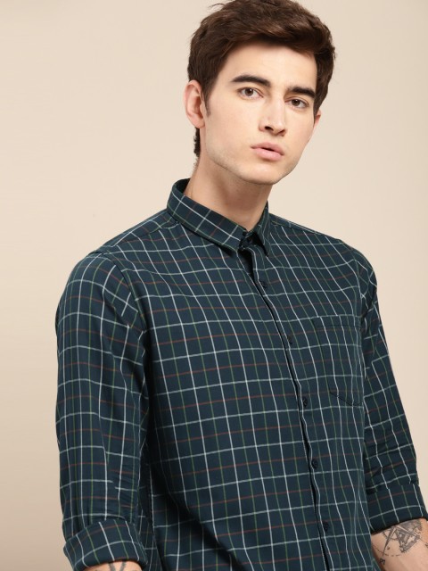 

ether Men Navy Blue & White Regular Fit Checked Casual Shirt