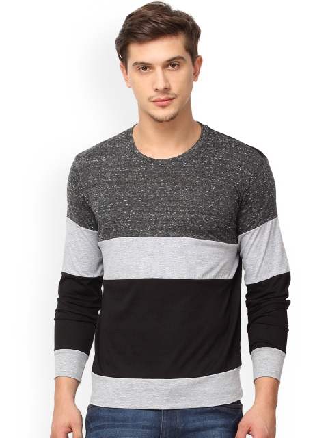 

Campus Sutra Men Grey & Black Colourblocked Round Neck T-shirt
