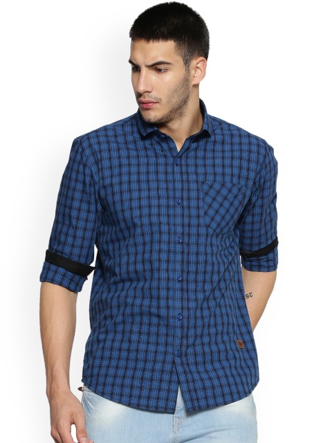 

Campus Sutra Men Blue Comfort Regular Fit Checked Casual Shirt