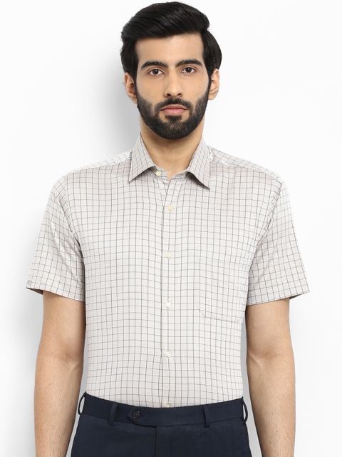 

Raymond Men White Regular Fit Checked Formal Shirt