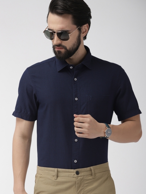 

Indian Terrain Men Navy Blue Chiseled Slim Fit Self-Design Semiformal Shirt