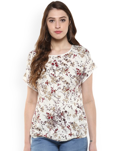 

Crimsoune Club Women White Printed Top