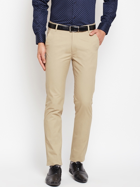 

Hancock Men Beige Slim Fit Solid Formal Trousers