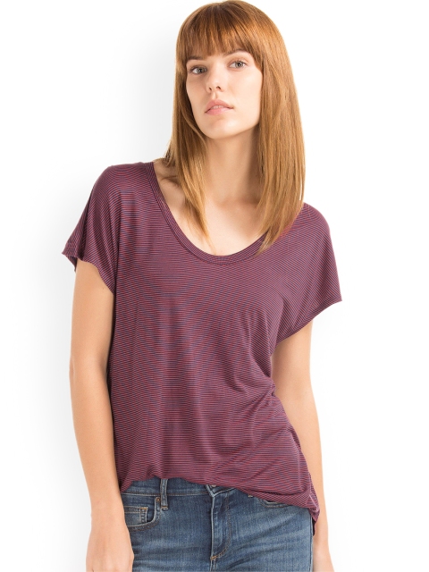 

GAP Women Red & Navy Blue Cap Sleeve Stripe Top