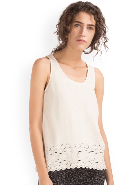

GAP Women White Embroidered Hem Top
