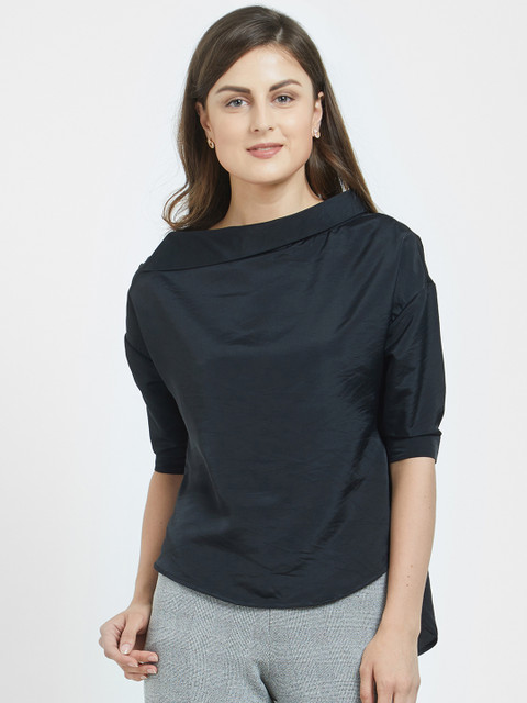 

Soie Women Black Solid High-Low Longline Top